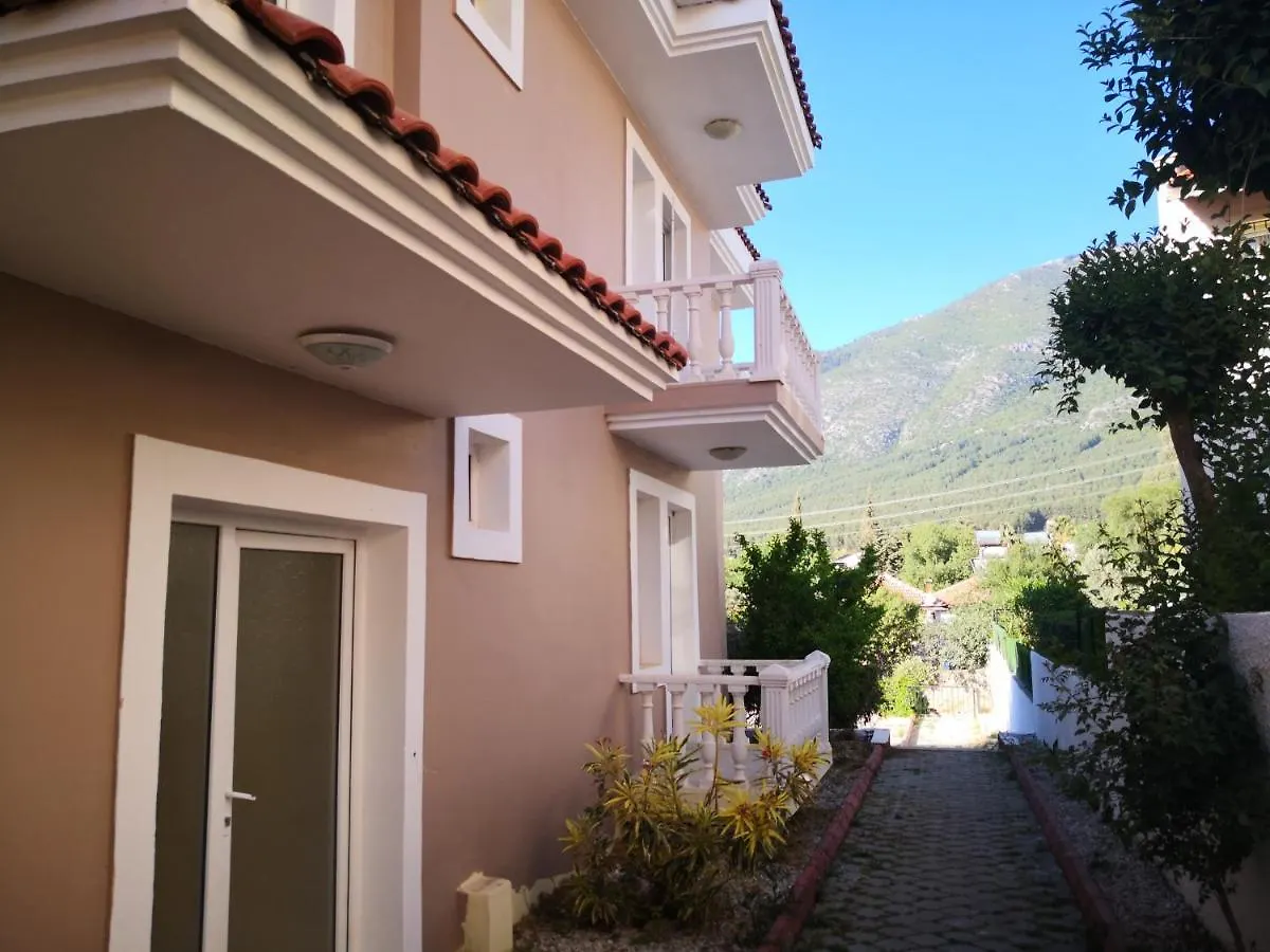 3 Bedrooms Apartment In Oeluedeniz, Ovacik